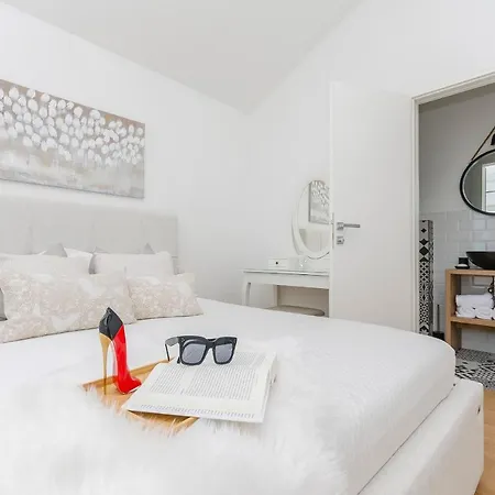 Sunset Horizon Nyaraló Krapanj