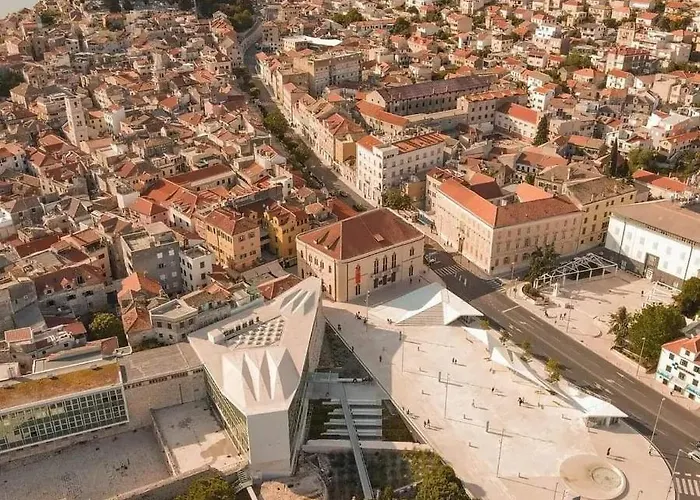 Sunset Horizon בית נופש קראפן