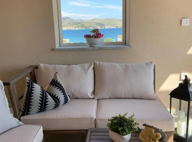 בית נופש Sunset Horizon קראפן