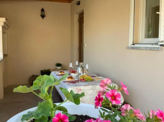 בית נופש Sunset Horizon קראפן